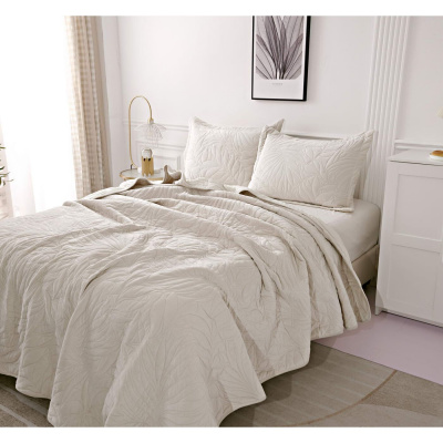 Покрывало 160*220см, Sofi De MarkO, серия Глория, цвет молочный